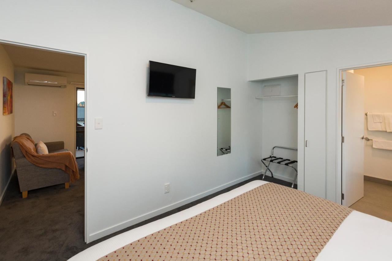 Carnmore Hagley Park 4*